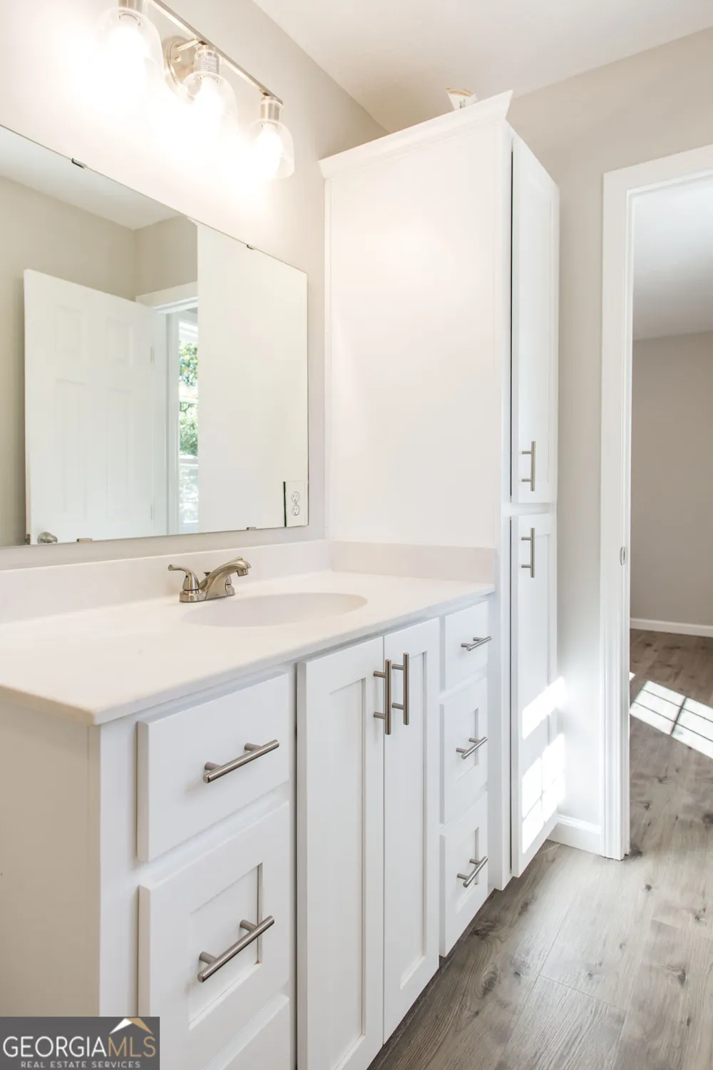 2350 Edgewood ST Waycross, GA 31501