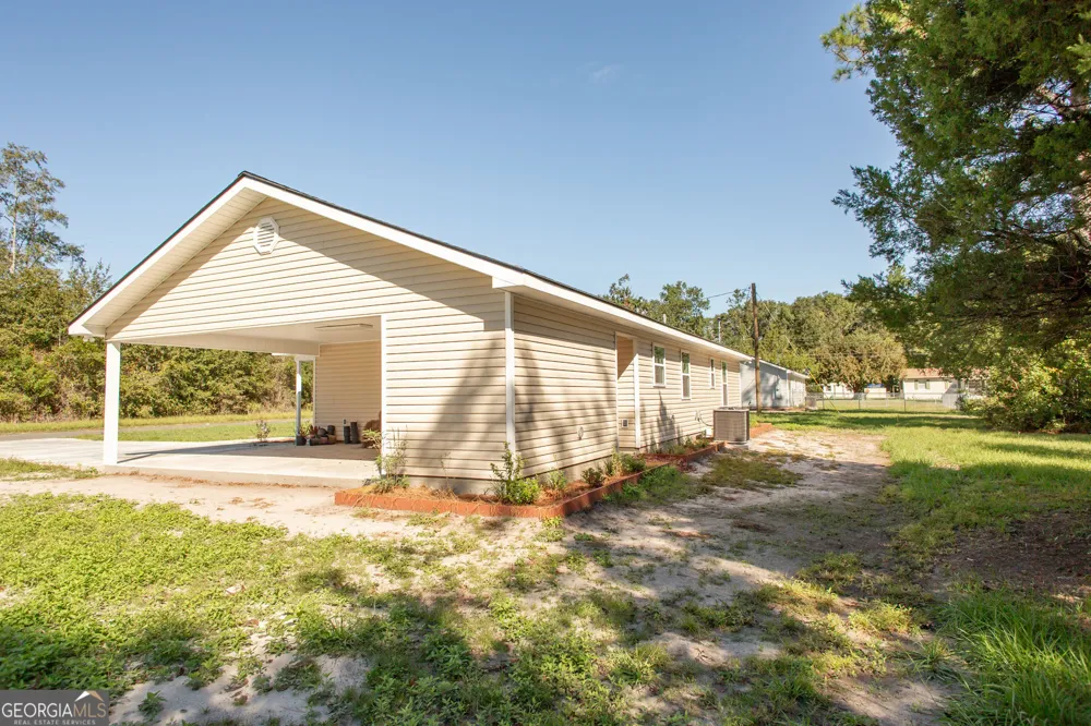 2350 Edgewood ST Waycross, GA 31501