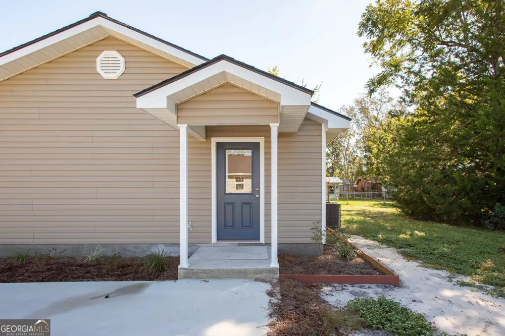 121 Union ST Waycross, GA 31501