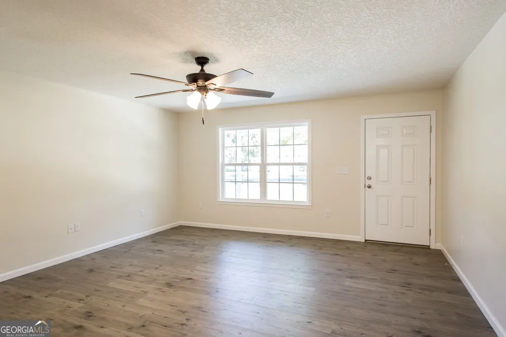 121 Union ST Waycross, GA 31501
