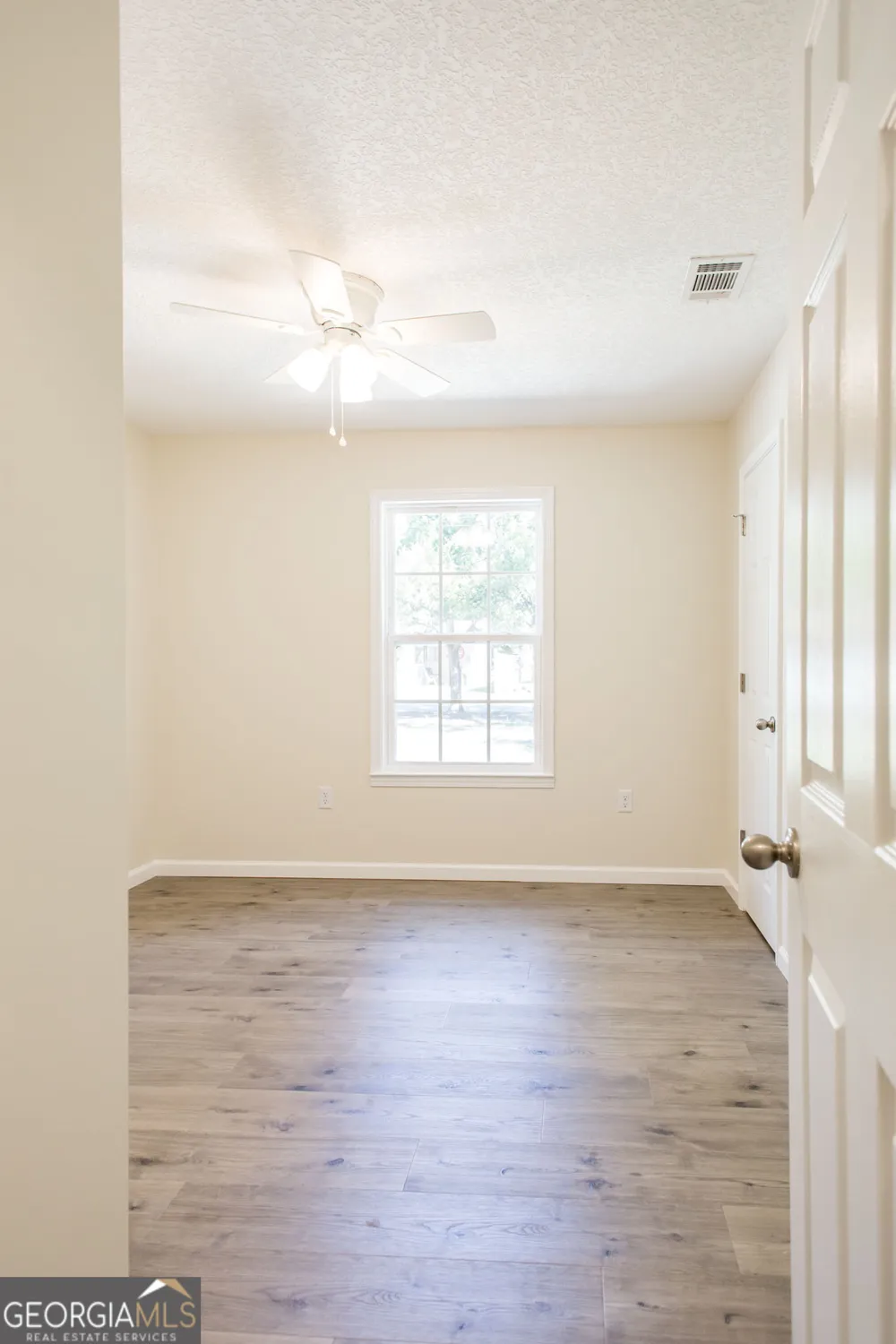 121 Union ST Waycross, GA 31501