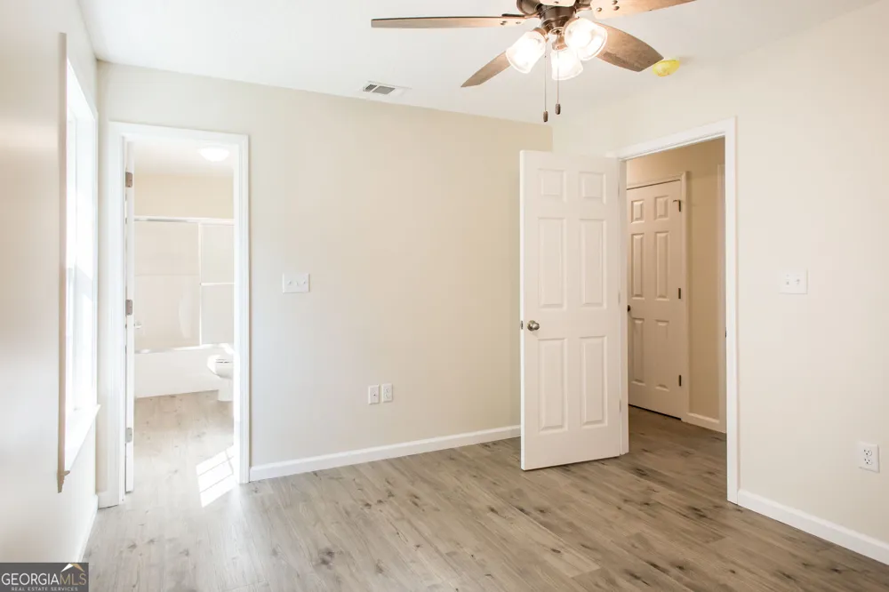 121 Union ST Waycross, GA 31501