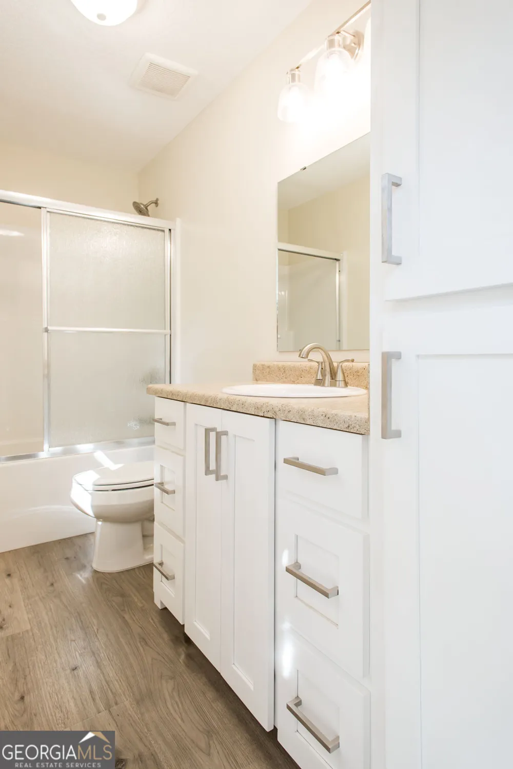 121 Union ST Waycross, GA 31501