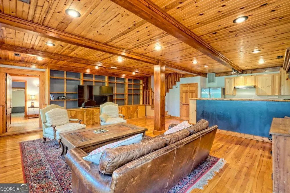 3147 Old Hwy 64W Warne, NC 28909