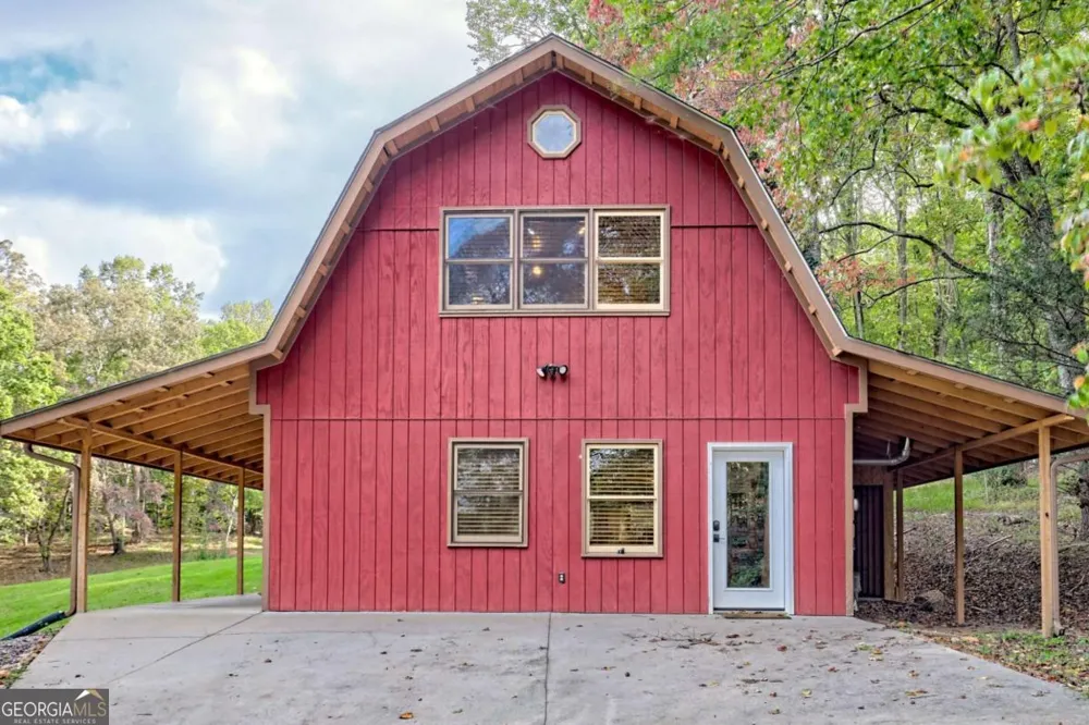 3147 Old Hwy 64W Warne, NC 28909