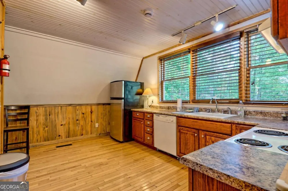 3147 Old Hwy 64W Warne, NC 28909