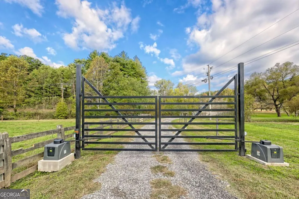3147 Old Hwy 64W Warne, NC 28909