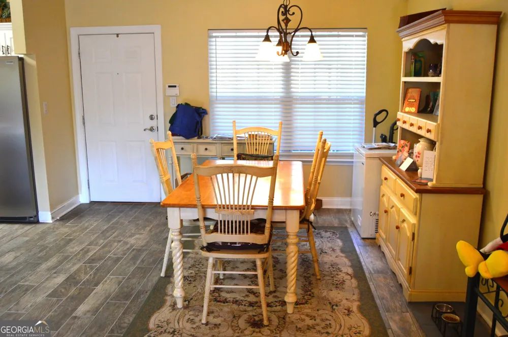 20 Gleneagle CT Clayton, GA 30525