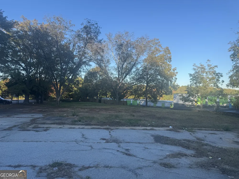 5356 N Henry BLVD Stockbridge, GA 30281