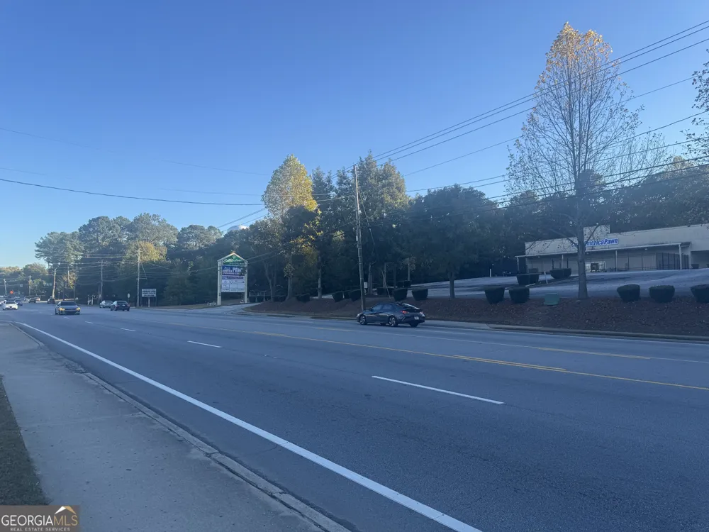 5356 N Henry BLVD Stockbridge, GA 30281