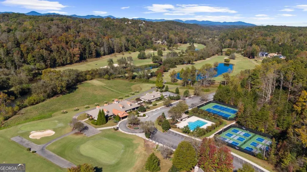 1047 Nugget CT Dahlonega, GA 30533