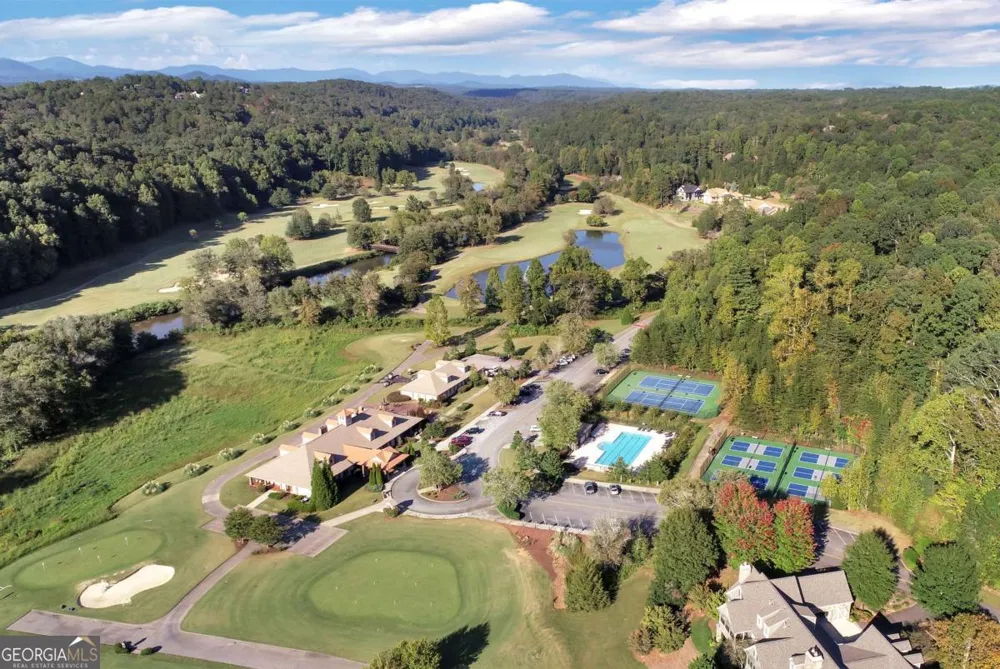 1047 Nugget CT Dahlonega, GA 30533