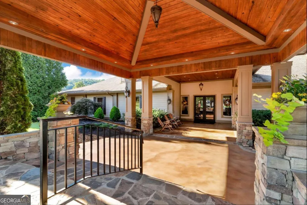 1047 Nugget CT Dahlonega, GA 30533