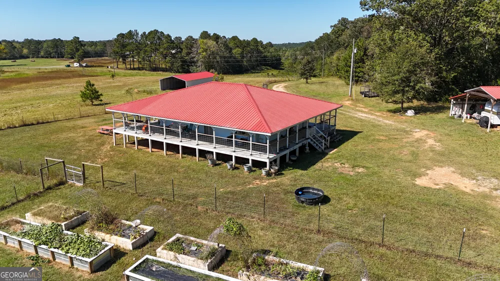 2724 Bells Ferry RD Elberton, GA 30635