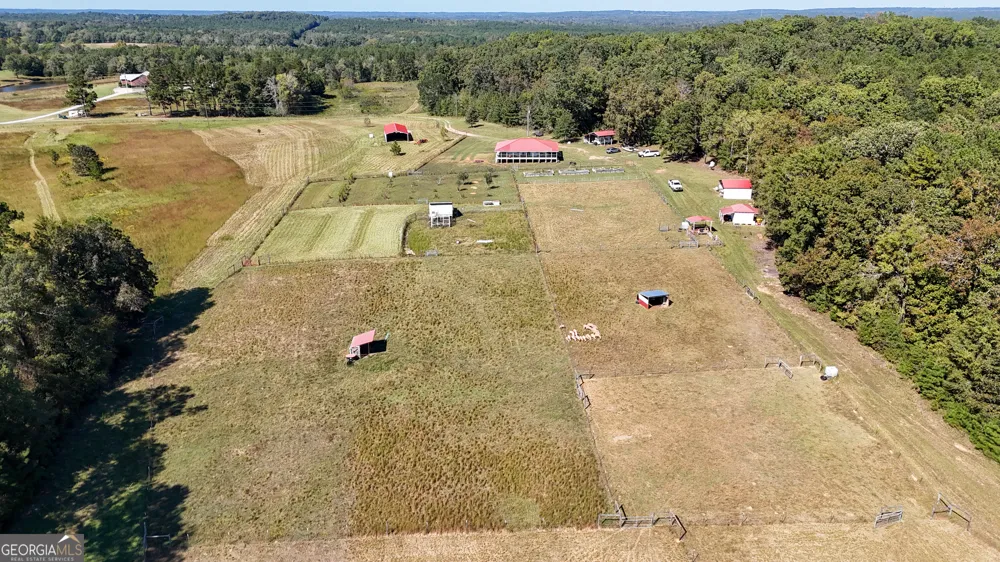 2724 Bells Ferry RD Elberton, GA 30635