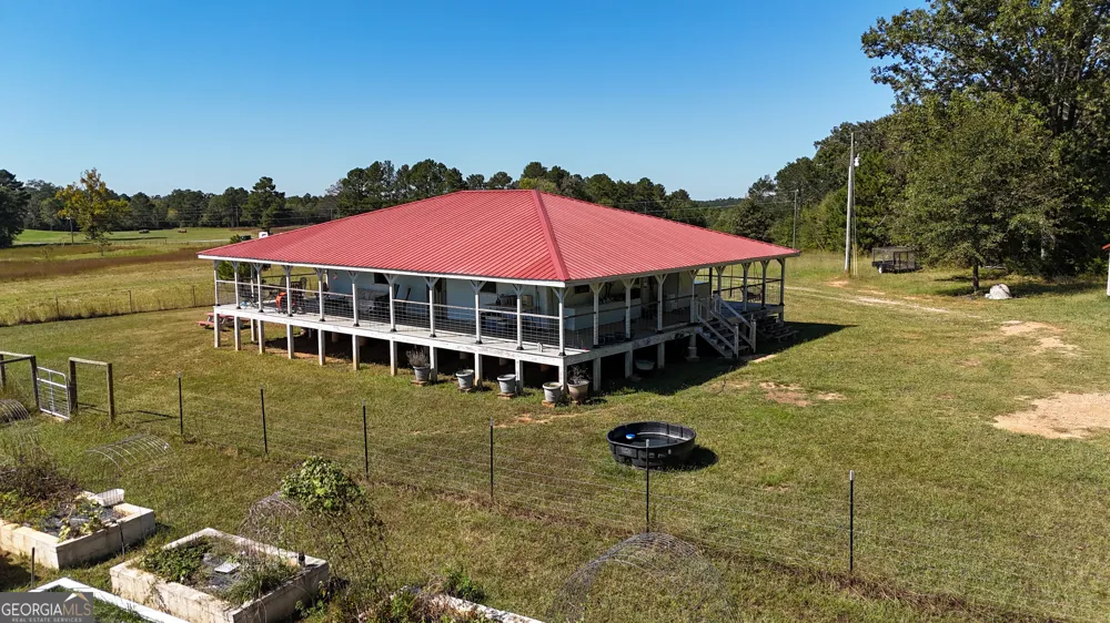 2724 Bells Ferry RD Elberton, GA 30635