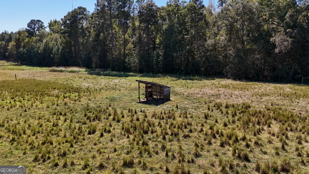 2724 Bells Ferry RD Elberton, GA 30635
