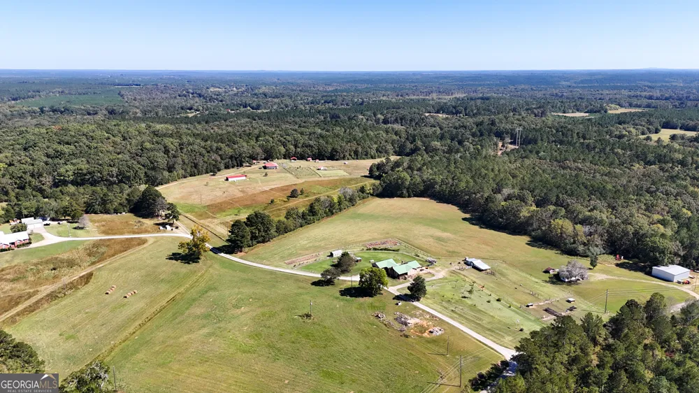 2724 Bells Ferry RD Elberton, GA 30635