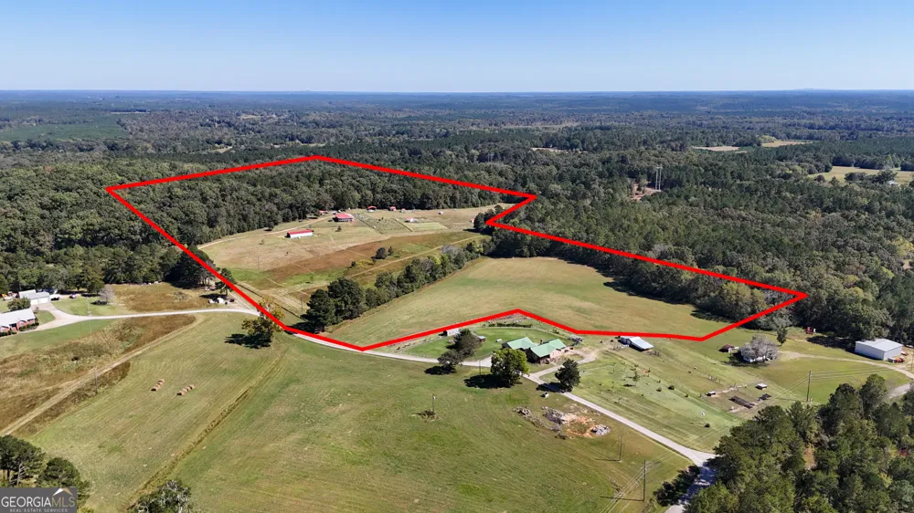 2724 Bells Ferry RD Elberton, GA 30635