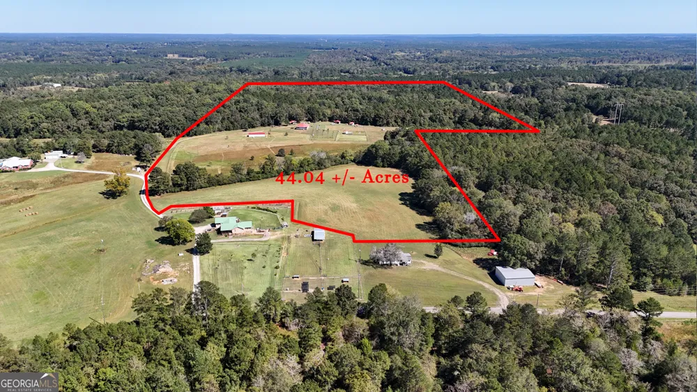 2724 Bells Ferry RD Elberton, GA 30635