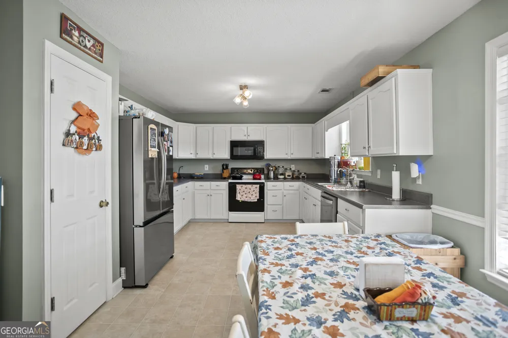 29 Sterling CT Ellabell, GA 31308
