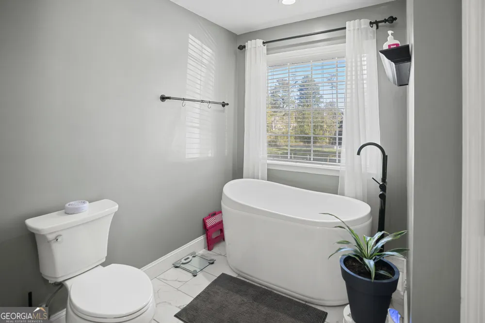29 Sterling CT Ellabell, GA 31308