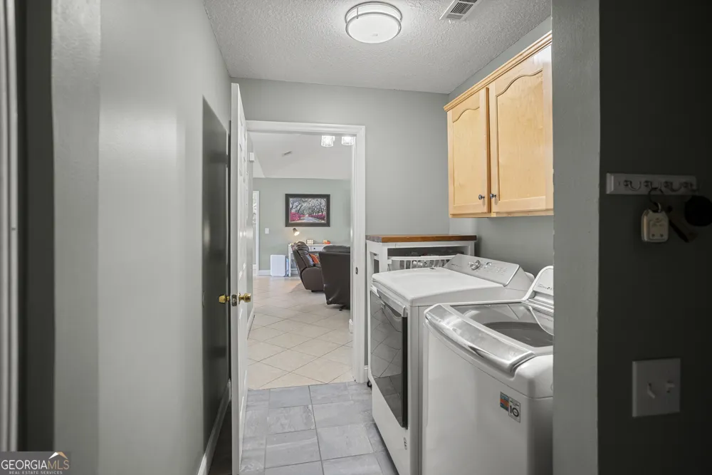 29 Sterling CT Ellabell, GA 31308