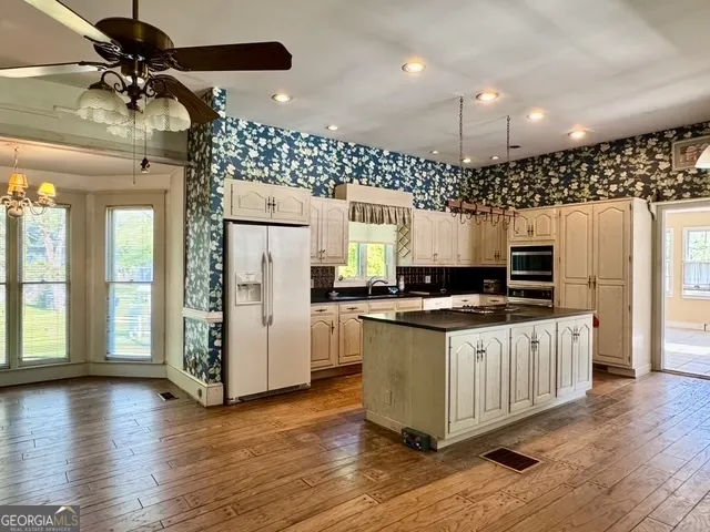 222 W Church ST Lexington, GA 30648
