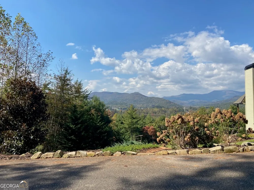 0 Uplander CT Rabun Gap, GA 30568