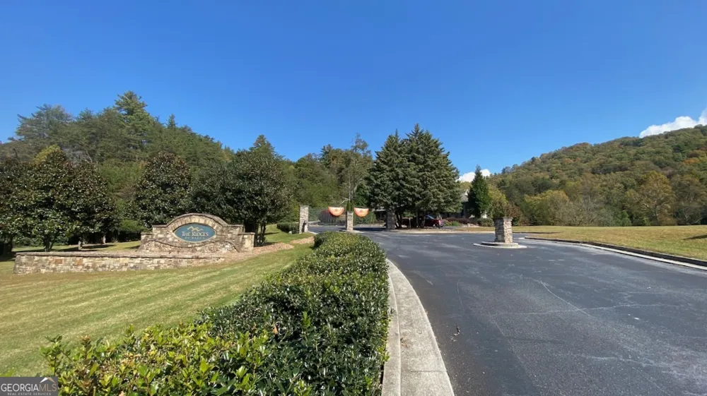0 Uplander CT Rabun Gap, GA 30568