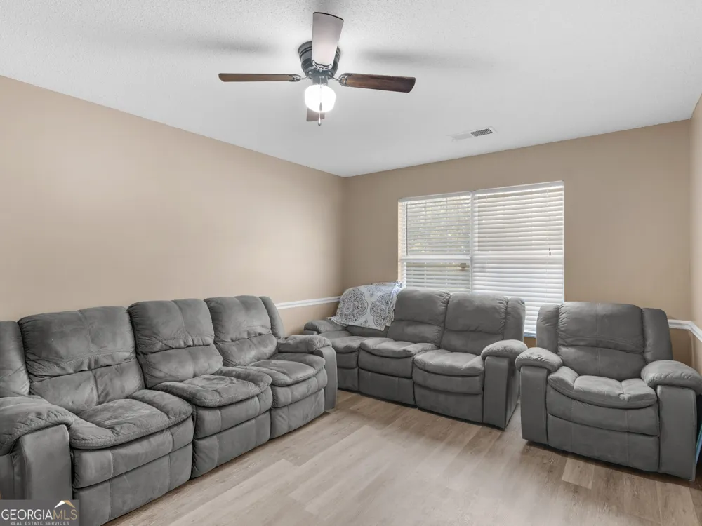 203 Pine ST Zebulon, GA 30295