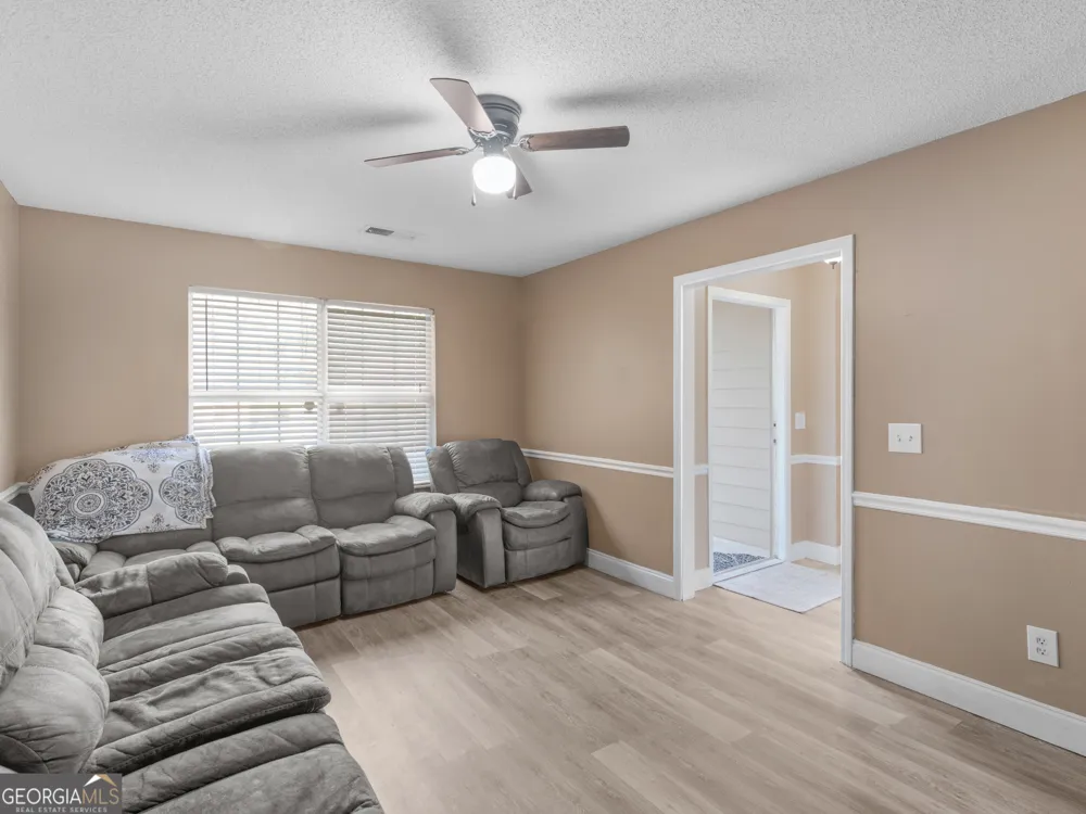203 Pine ST Zebulon, GA 30295