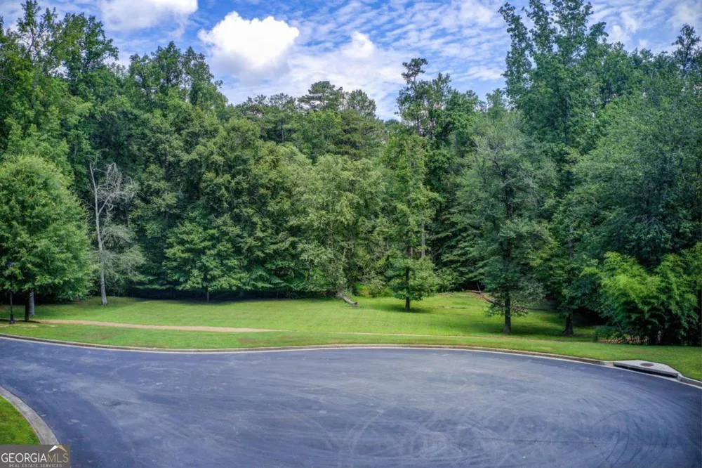 3869 Teesdale CT Sandy Springs, GA 30350