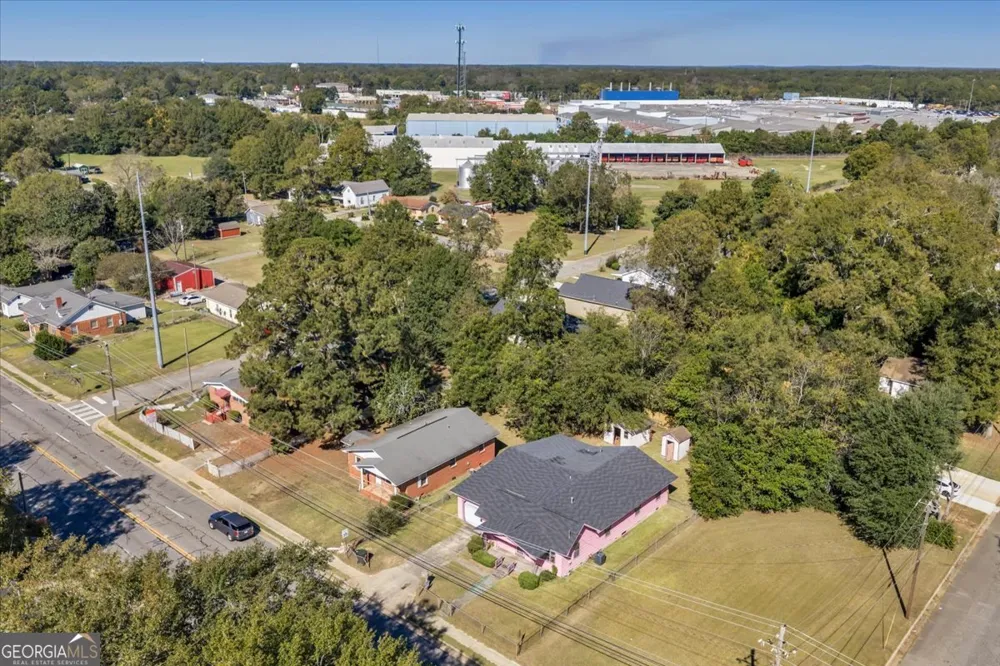 805 E Church ST Fort Valley, GA 31030
