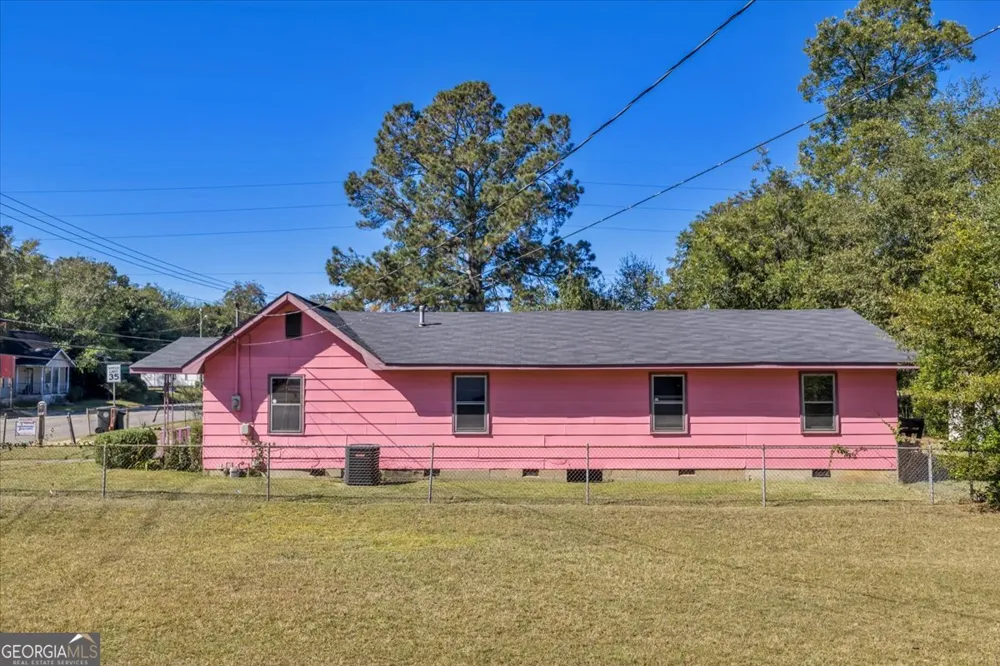 805 E Church ST Fort Valley, GA 31030