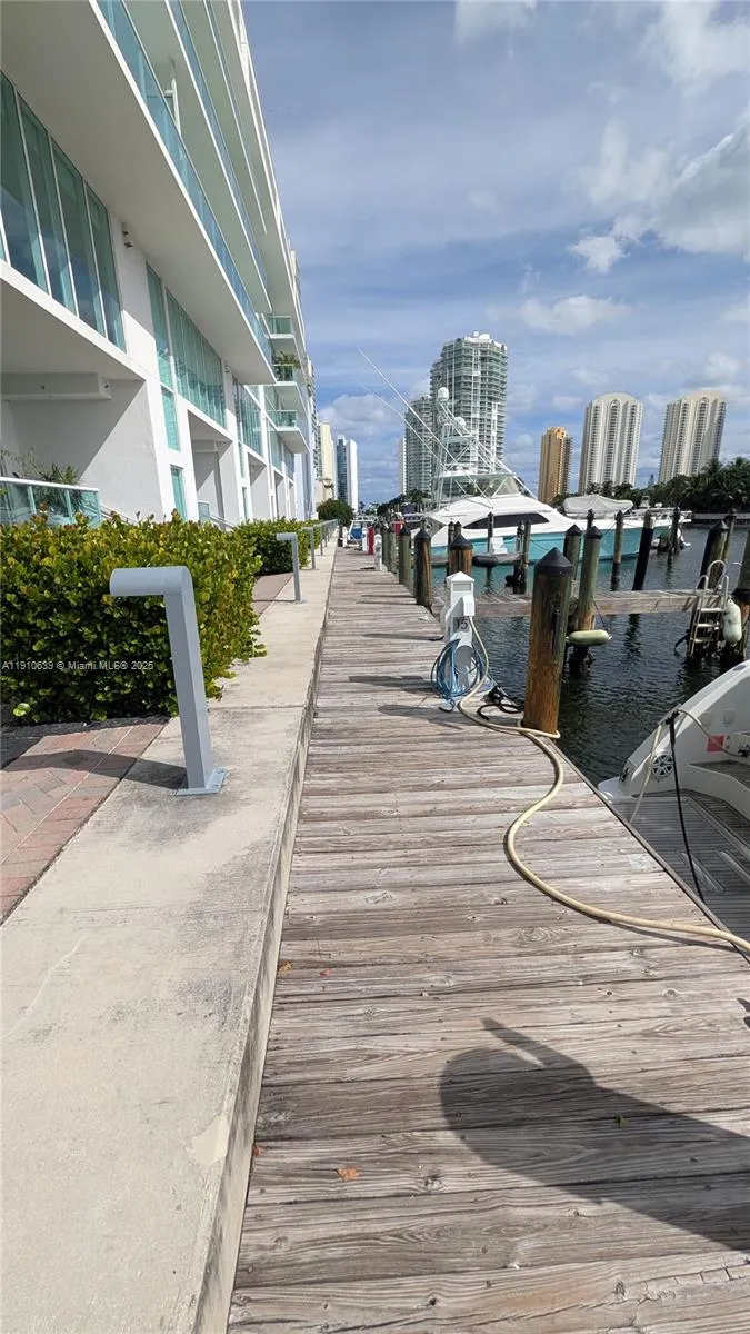 400 Sunny Isles Blvd Sunny Isles Beach, FL 33160