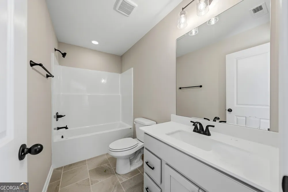 98 Hawkeye TRL Fortson, GA 31808