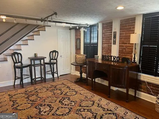 102 N HILL ST Griffin, GA 30223