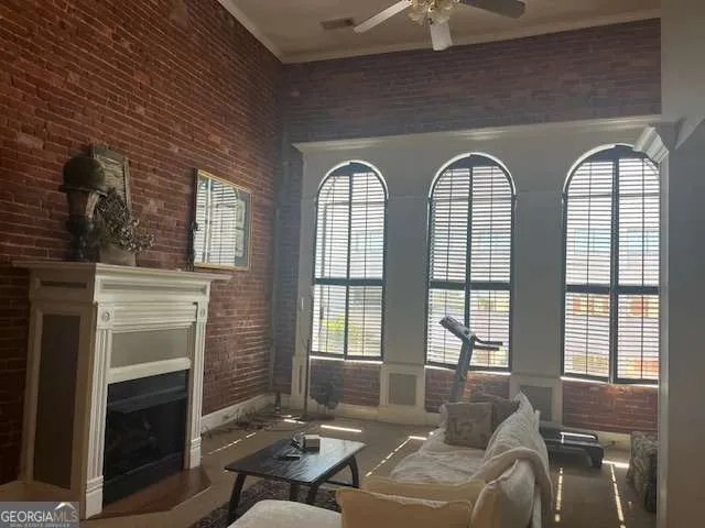 102 N HILL ST Griffin, GA 30223