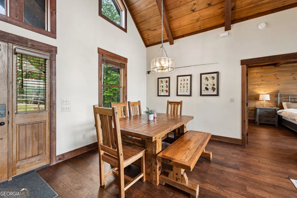 370 High Ridge RD Epworth, GA 30541