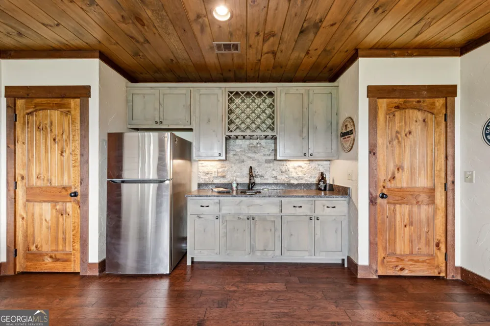 370 High Ridge RD Epworth, GA 30541