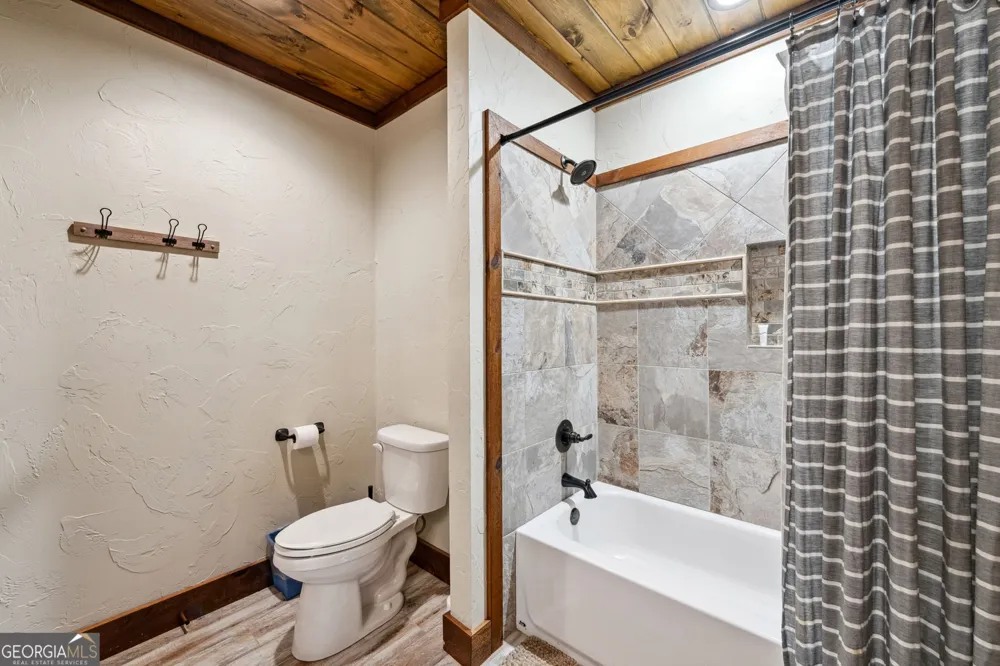 370 High Ridge RD Epworth, GA 30541