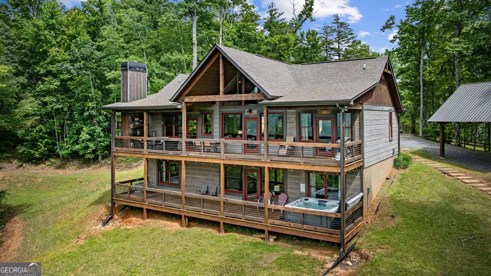 370 High Ridge RD Epworth, GA 30541