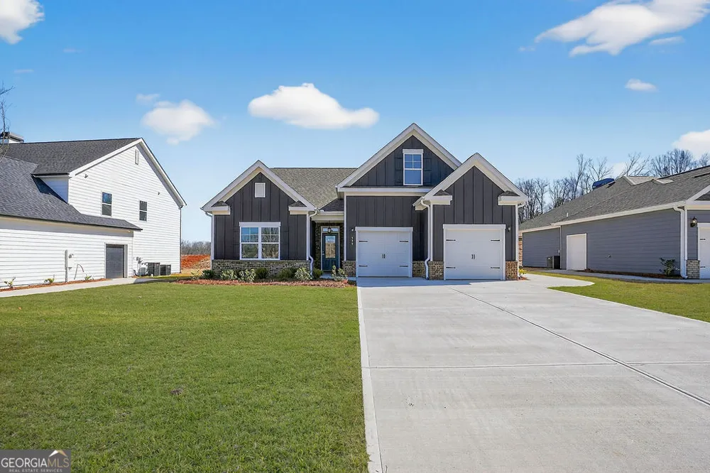 130 Classic Overlook Homer, GA 30547