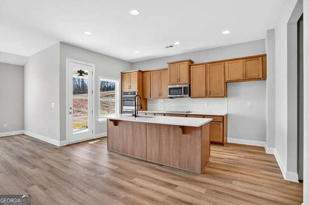 130 Classic Overlook Homer, GA 30547
