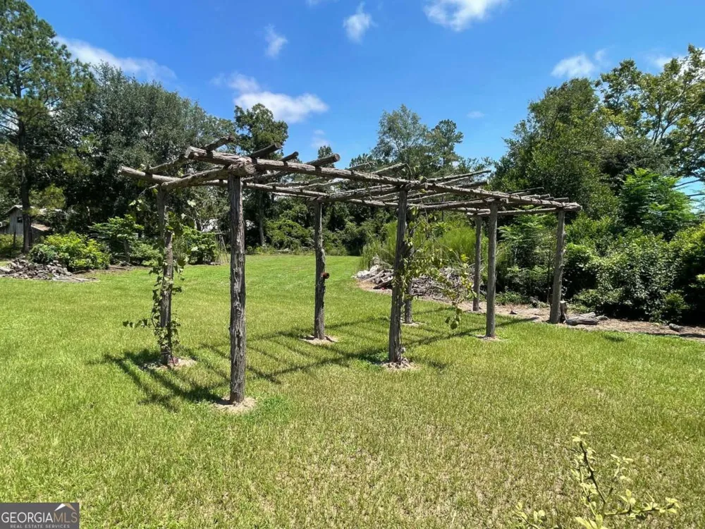 57 E Dogwood DR Jacksonville, GA 31544