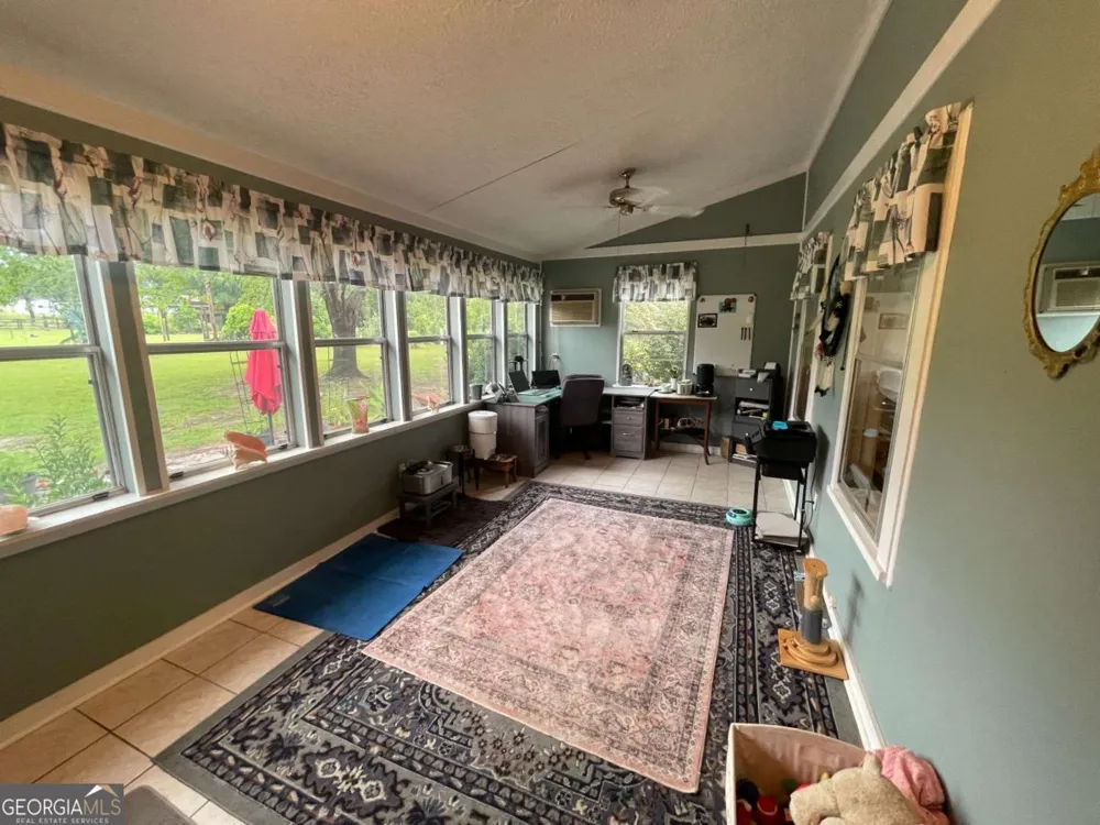 57 E Dogwood DR Jacksonville, GA 31544