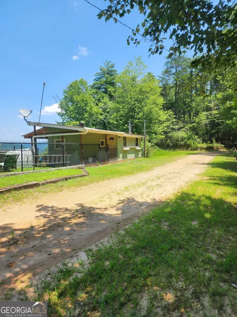 568 Yonah Lake Road