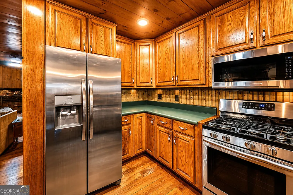 711 ARP RD Mineral Bluff, GA 30559