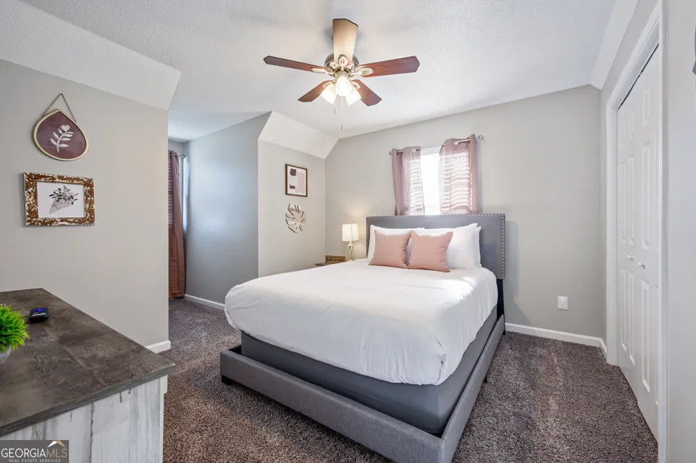23 Magnolia CT NE Rydal, GA 30171